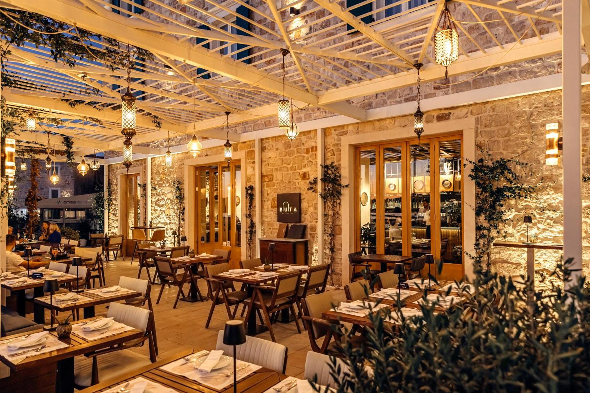 Armerun Heritage Hotel & Residences 希贝尼克 外观 照片