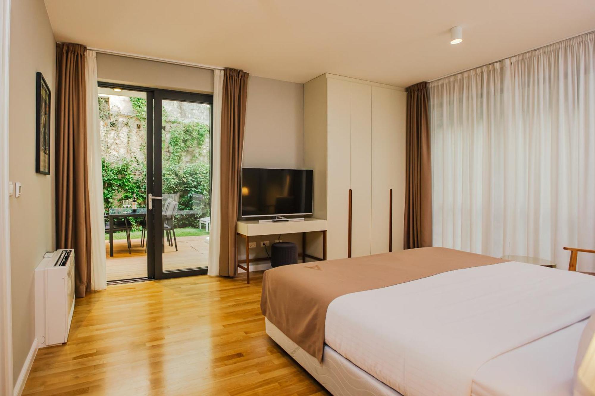 Armerun Heritage Hotel & Residences 希贝尼克 客房 照片